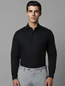 Louis Philippe Permapress Spread Collar Pure Cotton Wrinkle Free Formal Shirt