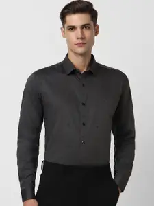 V Dot Slim Fit Ethnic Motif Printed Pure Cotton Formal Shirt