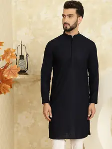 SOJANYA Checked Embroiderd Cotton Straight Kurta