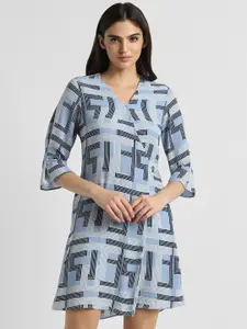 Allen Solly Woman Geometric Printed V-Neck Wrap Dress