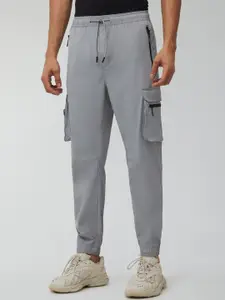 XYXX Men Skinny Fit Cargo Joggers