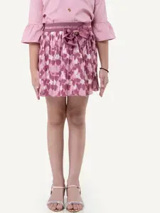 One Friday Girls Geometric Printed Accordion Pleated Flared Mini Skirt