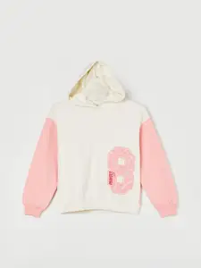 Fame Forever by Lifestyle Girls Colourblocked Long Sleeves Hooded Pure Cotton Sweatshirt
