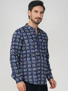 Vastraa Fusion Ethnic Motifs Printed Pure Cotton Straight Kurta
