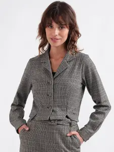 ELLE Checked Single-Breasted Long Sleeved Crop Blazer