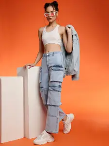 Belliskey Women Relaxed Fit Low-Rise Highly Clean Look Heavy Fade Denim Cargos