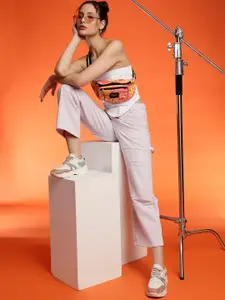 Belliskey Women Relaxed Fit High-Rise Clean Look Denim Cargo Jeans