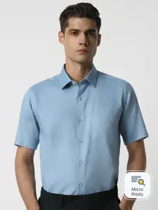 Van Heusen Micro Ditsy Printed Spread Collar Cotton Casual Shirt