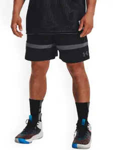 UNDER ARMOUR Men Loose-Fit Baseline Woven Shorts