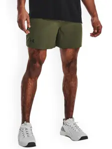UNDER ARMOUR Qualifier WG Perf  5" Men Mid-Rise Sports Shorts