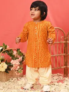 VASTRAMAY Boys Bandhani Printed Band Collar Straight Kurta With Patiala