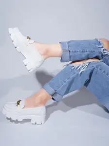 JM Looks Closed Back Platform Pumps