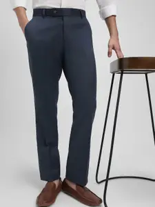 Dennis Lingo Men Mid-Rise Flat-Front Plain Trousers