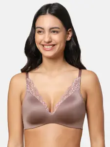 Triumph Floral Lace Full Coverage Lightly Padded Seamless T-Shirt Bra With All Day Comfort