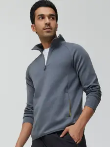 XYXX Men Regular Fit Solid Half- Zip Sweatshirt