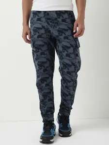 Wildcraft Men Camoflage Printed Mid-Rise Anti Odour Cotton Track Pants