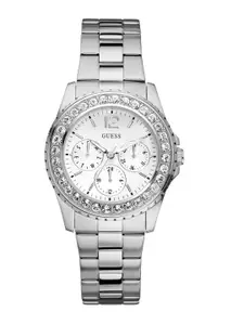 GUESS Women Stainless Steel Bracelet Style Straps Analogue Watch U11052L1M