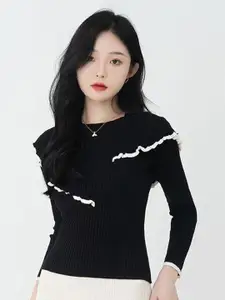 StyleCast Black Ribbed Round Neck Pullover