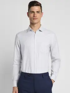 Peter England Elite Slim Fit Grid Tattersall Checks Spread Collar Cotton Formal Shirt