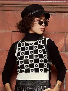 SASSAFRAS Black & White Checked Nylon Sweater Vest