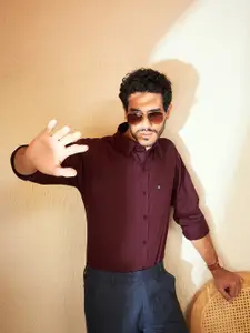 DENNISON Smart Spread Collar Cotton Formal Shirt