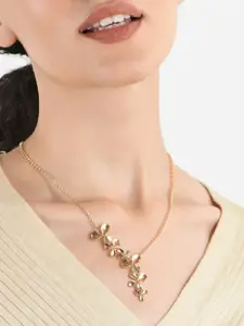 ToniQ Gold-Plated Flower Necklace