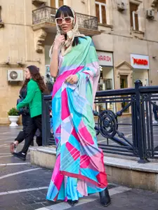 elora Abstract Printed Saree