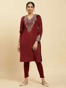 W Ethnic Motifs Yoke Design Sequinned Straight Kurta