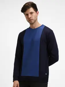 Dennis Lingo Colourblocked Round Neck Knitted Sweatshirt