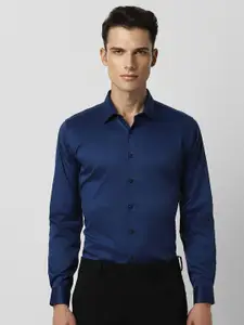 Van Heusen Slim Fit Opaque Formal Shirt