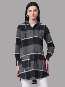 ZERAC Relaxed Boxy Checked Hooded Cotton Flannel Longline Casual Shirt