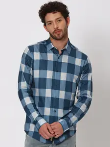 Mufti Buffalo Checked Slim Fit Opaque Casual Shirt