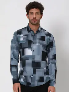 Mufti Spread Collar Slim Fit Geometric Printed Casual Shirt