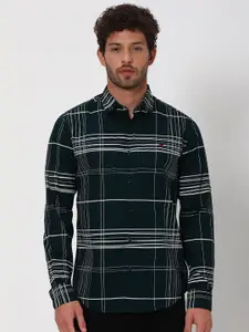 Mufti Slim Fit Checked Opaque Pure Cotton Casual Shirt