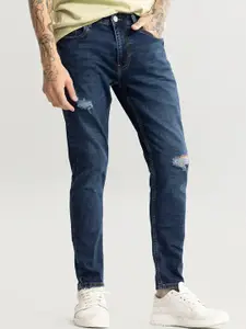Snitch Men Smart Slim Fit Slash Knee Light Fade Stretchable Jeans