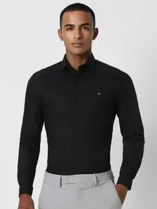 Peter England Spread Collar Slim Fit Opaque Formal Shirt