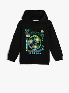Koton Boys Typography Printed Hooded Pullover