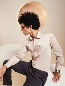 DENNISON Smart Spread Collar Pure Cotton Formal Shirt