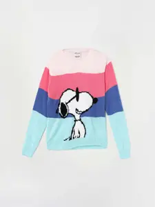 Fame Forever by Lifestyle Girls Snoopy Printed Acrylic Pullover