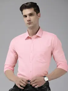 Park Avenue Pure Cotton Self Design Slim Fit Textured Formal Shirt