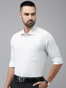 Park Avenue Pure Cotton Slim Fit Formal Shirt