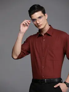 Raymond Slim Fit Geometric Printed Pure Cotton Formal Shirt