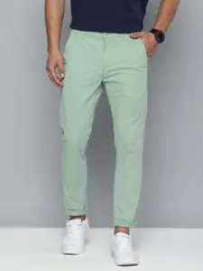 Levis Men 511 Slim Fit Solid Mid-Rise Chinos