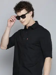 Levis Solid Slim Fit Pure Cotton Casual Shirt