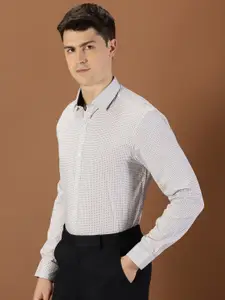 INVICTUS Original Slim Fit Micro Ditsy Printed Pure Cotton Formal Shirt