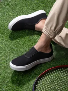 Styli Men Eric Boardwalk Canvas Slip On Shoes with Gusset Detail