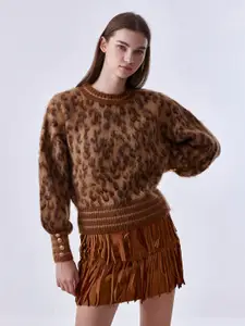COVER STORY Beige & Brown Animal Printed Ribbed Pullover