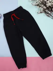 V-Mart Boys Mid-Rise Twill Joggers