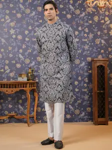 House of Pataudi Men Ethnic Motifs Printed Regular Sequinned Kurta with Trousers