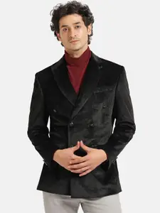Blackberrys Slim-Fit Double-Breasted Blazer